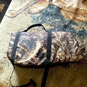 Cabela’s Dog Lifejacket